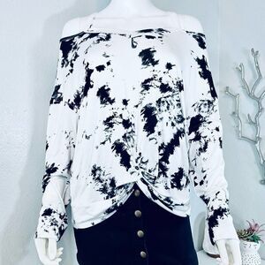 Cha Cha Vente Cold Shoulder Long Sleeve Tie Dye Top Black White Womens